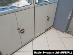 Kushtet në Klinikën Ortopedike, objekti i vjetër.