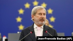 Еврокомесарот Јоханес Хан