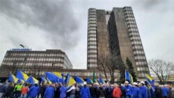 'Od čega da mi živimo?': Zenički rudari protestima traže platu