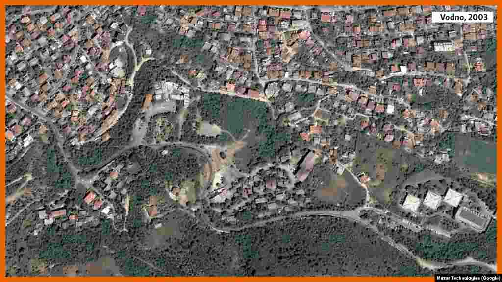 Mali Vodno është atraktiv për &ldquo;mafitë e ndërtimeve&rdquo;. Betonimi dhe ekskavatorët janë ndalur nga Gjykata Kushtetuese me vendimin e fundit, i cili ka shfuqizuar Planin e Detajuar Urban për Vodnon e Vjetër, Vodnon e Poshtme, Kurillon e Vogël dhe Institutin për Rehabilitim Mjekësor. Rasti &ldquo;Parcelat në Vodno&rdquo;, në të cilin u dënuan ish-kryeministri Nikolla Gruevski, kushëriri i tij dhe ish-drejtori i Departamentit për Siguri dhe Kundërzbulim i Maqedonisë së Veriut, Sasho Mijallkov, dhe biznesmeni Orce Kamchev, do të kujtohet si një ndër skandalet më të mëdha lidhur me urbanizimin e malit.