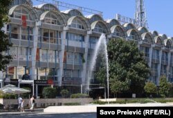 Gotovo pusti centar Podgorice tokom toplotnog talasa
