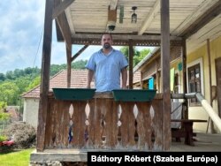 Sifter László négy éve költözött Teresztenyére a családjával. Néha már bánja