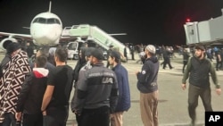Во время беспорядков в аэропорту Махачкалы, 29 октября 2023 года