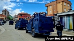 Policia e Kosovës në Mitrovicë të Veriut. 13 qershor 2023.