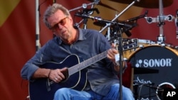 Ерик Клептън на New Orleans Jazz & Heritage Festival в Ню Орлиънс, април 2014 г.