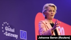 Ursula von der Leyen.