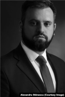 Avocatul român Alexandru Stănescu este unul dintre apărătorii României în procesul intentat de Pfizer.