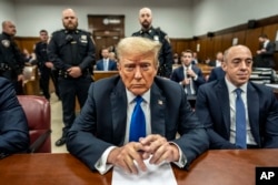 Lui Trump, victoria politică îi aduce cel puțin un respiro în multele lui procese, dacă nu îngroparea lor definitivă.