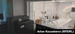 Skaneri i njohur si PET/CT ose PET SCAN.