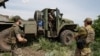 Украински војници во близина на Бахмут, регионот Донецк, мај 2023 година