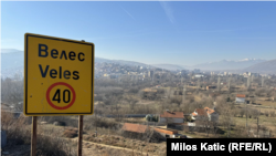 Orășelul macedonean Veles a căpătat notorietate în 2016 – atunci au fost create în acest loc peste 100 de website-uri care publicau fake news.
