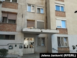 Зградата во белградската населба Раковица каде што е седиштето на компанијата „Коминвекс“, октомври 2023 година