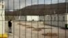 Privremeni prihvatni centar "Lipa", udaljen oko 30 kilometara od Bihaća, Bosna i Hercegovina, 14. april 2023. 