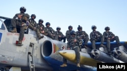 Pilotët e forcave ajrore ukrainase, më 4 maj 2023