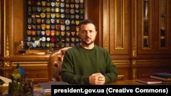 Украинският президент Володимир Зеленски прави новогодишното си обръщение към гражданите на Украйна, 31 декември 2023 г.