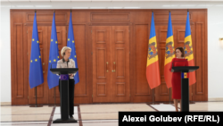 Ursula von der Leyen și Maia Sandu la Chișinău, în octombrie 2023.