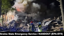 Жилой дом в районе Харькова Салтовка, разрушенный российской ракетой.