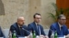 Aleksandar Vučić najavio je za nedelju 25. juna sastanak sa liderima Srba sa severa Kosova. Na fotografiji Vučić na jednom od prethodnih sastanaka sa liderima Srba sa severa Kosova, avgust 2022.