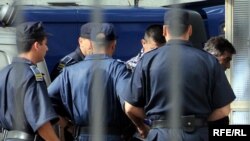 Privođenje optuženih za slučaj Morinj u sud u Podgorici, fotografija iz arhive: Savo Prelević