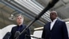 Secretarul de stat american Antony Blinken și ministrul american al apărării, Lloyd Austin la conferința de presă care a urmat vizitei de duminică seară, de la Kiev. La granița dintre Ucraina și Polonia, luni dimineață, 25 aprilie 2022.