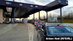 Merdare - vendkalimi kufitar midis Kosovës dhe Serbisë (Fotografi arkivi)