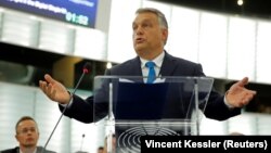 Orbán Viktor az Európai Parlament strasbourgi üléstermében 2018. szeptember 11-én