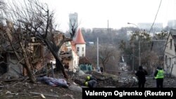 Urmările unui atac rusesc cu rachete la Kiev, 31 decembrie 2022.