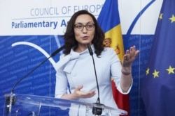 Corina Călugăru
