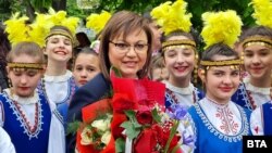 Корнелия Нинова на 1 май в Кърджали.