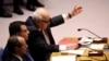 Predstavnik Palestine Rijad Mansur (Riyad H. Mansour) tokom obraćanja na hitnoj sednici Saveta bezbednosti Ujedinjenih nacija u Njujorku 5. januara zbog posete izraelskog ministra ultranacionaliste Itamara Ben-Gvira Brdu hrama, svetom mestu u Jerusalimu i čestom poprištu sukoba.