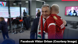 Унгарският премиер защити избора си с думите, че футболът не е политика