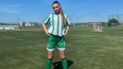 Pasioni i vajzave për futbollin, që nuk paguhet