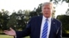 Președintele Donald Trump a ieșit din Casa Albă, prima oară într-o lună