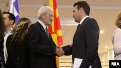 Архива: Претседателот на Владата Зоран Заев и градоначалникот на Солун, Јанис Бутарис во Скопје.