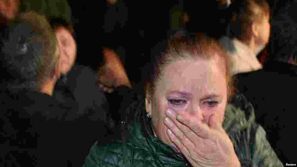 Ndarjet mes lotësh ishin të shpeshta në mesin e familjeve të rezervistëve në qytezën siberiane Tara, në rajonin e Omskut. Numri i njerëzve të arrestuar në Rusi, pas protestave kundër mobilizimit të pjesshëm ushtarak në vend, ka arritur në gati 2.500 në mbarë vendin.