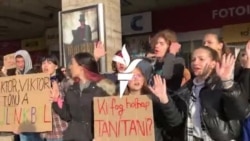 „Nincs tanár, nincs jövő” – Több kilométeres élőlánc a tanárokért