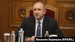 Румен Радев