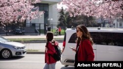 Nga 360 mijë të punësuar në Kosovë, 261 mijë prej tyre janë burra, kurse vetëm 98 mijë gra.