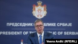 "Srbi su reagovali, jer su shvatili da samo čekaju dan kada će po njih neko da dođe", izjavio je Aleksandar Vučić 10. decembra, nakon što su predstavnici srpske zajednice postavili barikade na severu Kosova zbog hapšenja bivšeg kosovskog policajca Dejana Pantića.  