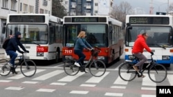 Блокади и протест на приватните автобуски превозници во Скопје, 5 декември 2022