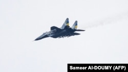 Украински МиГ-29 сниман над източната част от страната. 