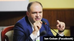 На выборах мэра Кишинева в 2019 году Чебана поддерживала партия социалистов во главе с еще президентом на тот момент Игорем Додоном.