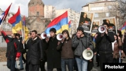 Ընդդիմադիր երիտասարդների բողոքի ակցիան