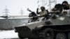 Украински војници на оклопен транспортер МТ-ЛБ во регионот Доњецк, 30 јануари 2023 година