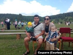 Фангиз Шарифгалеев с семьей