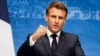 Макрон: неопходно е жртвување пред тешката зима