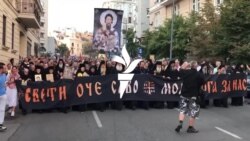 Engedett a szélsőjobb követelésének, és lemondta az EuroPride felvonulást a szerb elnök