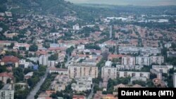 Szekszárd megszenvedte a polgármester és az ellenzék viaskodását.