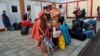 Първите укаински бежанци пристигнаха в центъра в Елхово във вторник вечерта.