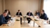 Takimi ndërmjet kryeministrit të Kosovës, Albin Kurti me presidentin e Serbisë, Aleksandar Vuçiq, në kuadër të dialogut të ndërmjetësuar nga Bashkimi Evropian. Bruksel, 15 korrik 2021. 